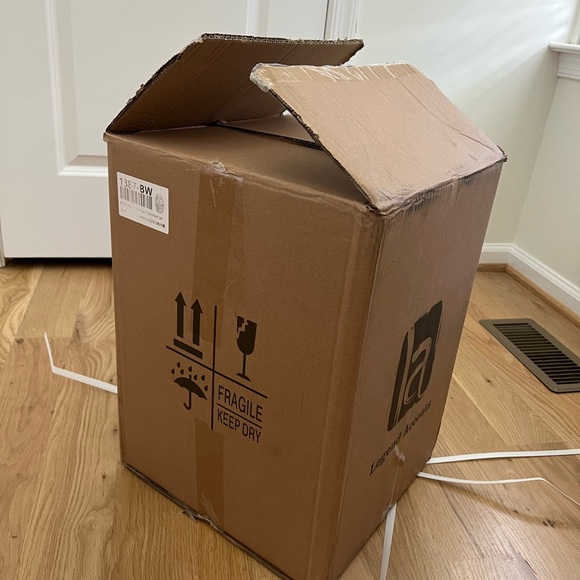 Legend of Asia Blue And White Four Loop Handle Jar Twisted Flower Motif - Picture 2 of 8